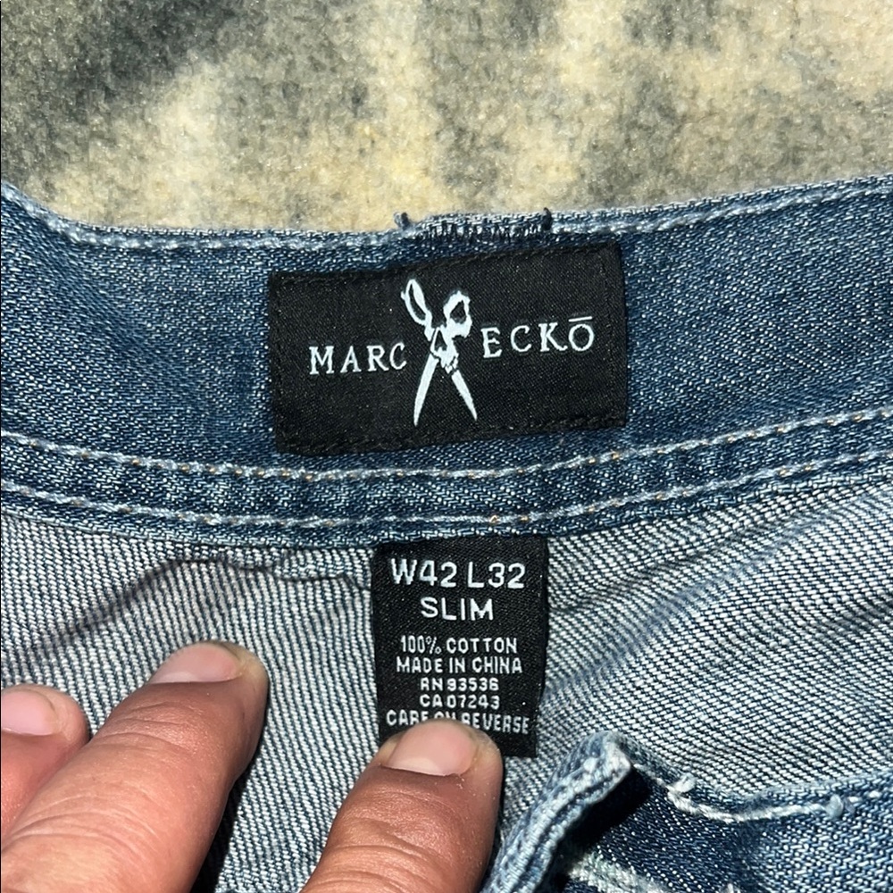 Marc Ecko Slim Fit Blue Jeans with Natural Fading, Embroidered back Pockets